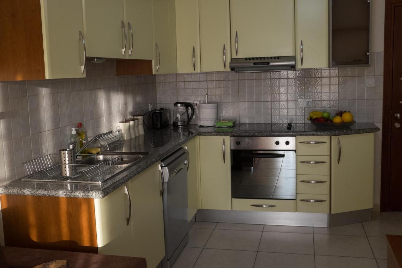Ifestos Kings Resort Appartment パ フォス エクステリア 写真